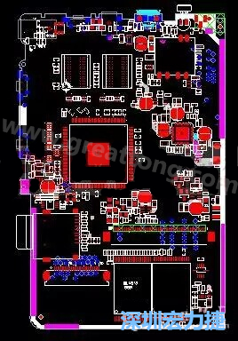 上圖是一個(gè)開發(fā)板的PCB，從布局中可以看出各個(gè)接口電路分離很明確，SDRAM和DDR以及SD卡接口電路等走線不會(huì)造成相互的干擾。-深圳宏力捷